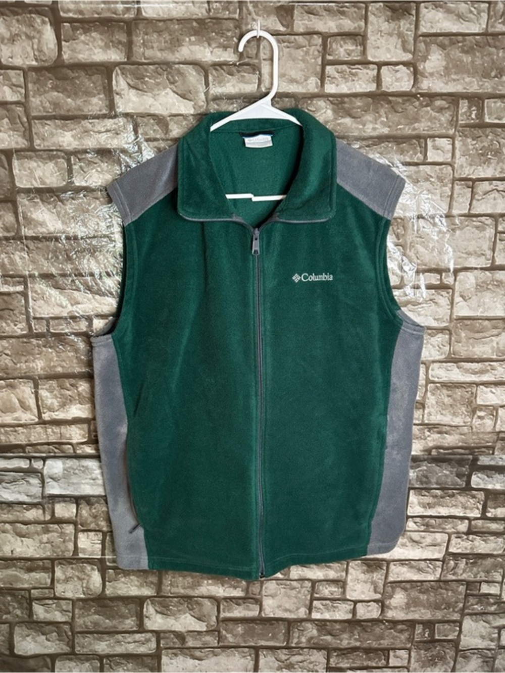 Columbia Forest Green and Gray Fleece Vest Size Large